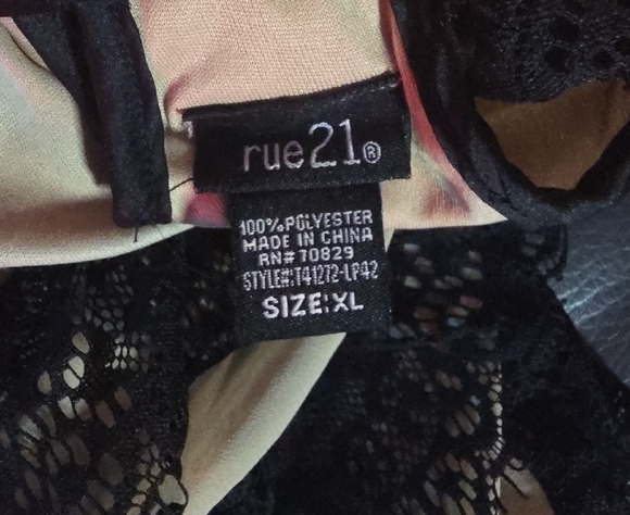 Rue21 Black and Tan Lace Tank Top - Picture 4 of 4